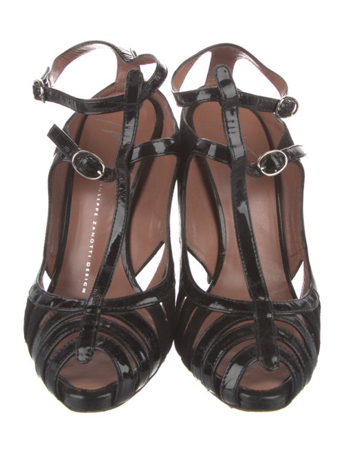 Giuseppe Zanotti Patent Leather Cutout Accent T-Strap Pumps