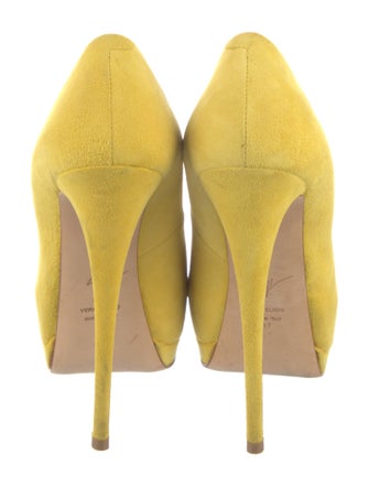 Giuseppe Zanotti Suede Sandals