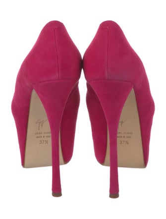 Giuseppe Zanotti Suede Pumps