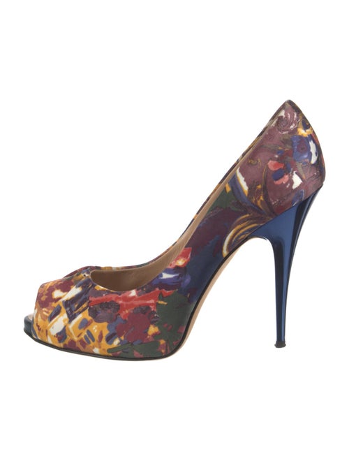 Giuseppe Zanotti Satin Printed Pumps