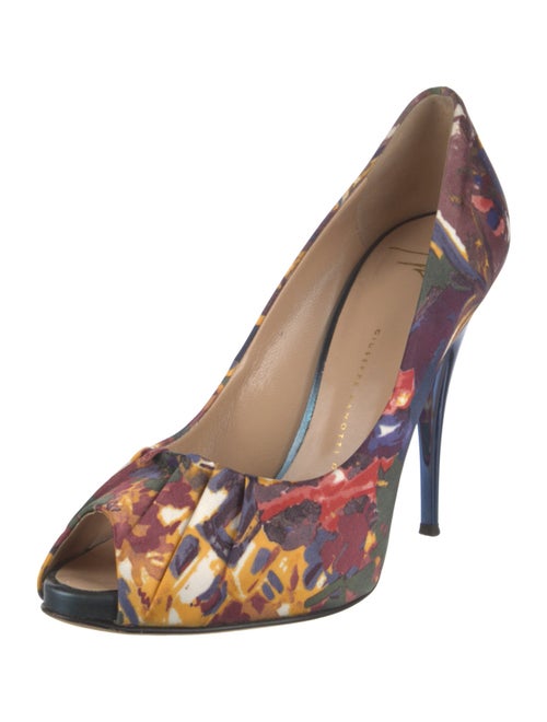 Giuseppe Zanotti Satin Printed Pumps