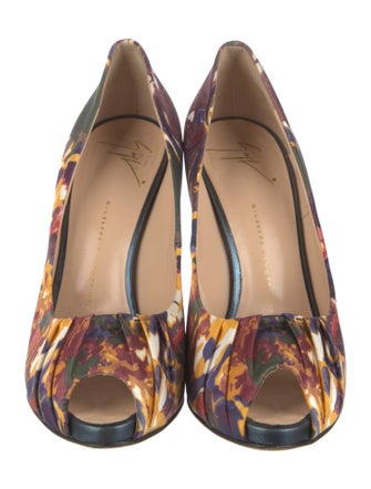 Giuseppe Zanotti Satin Printed Pumps