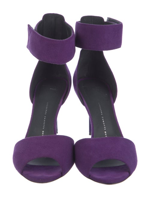 Giuseppe Zanotti Suede Sandals