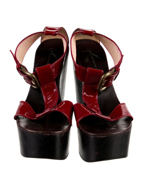 Giuseppe Zanotti Patent Leather T-Strap Sandals