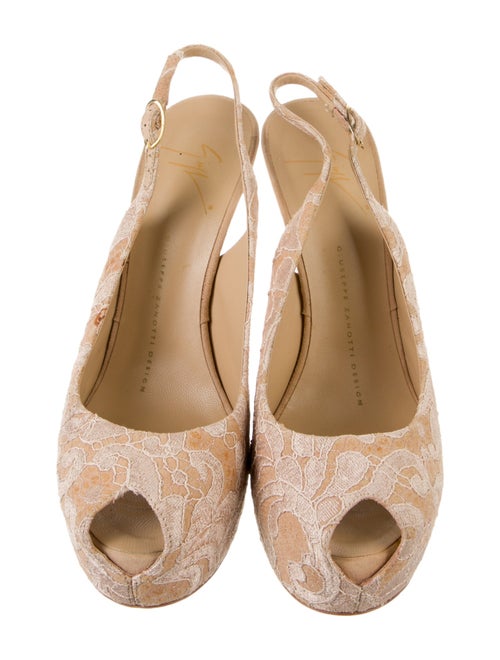 Giuseppe Zanotti Lace Lace Pattern Slingback Pumps