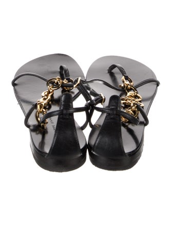 Giuseppe Zanotti Leather Chain-Link Accents T-Strap Sandals