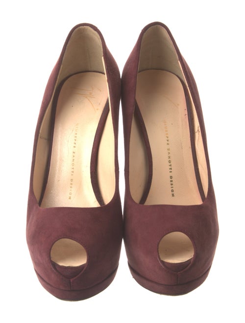 Giuseppe Zanotti Suede Pumps