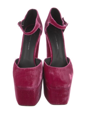 Giuseppe Zanotti Velvet D'Orsay Pumps