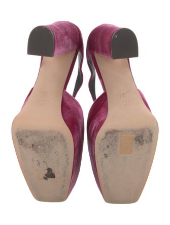 Giuseppe Zanotti Velvet D'Orsay Pumps