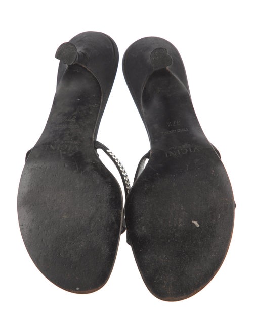 Giuseppe Zanotti Slides