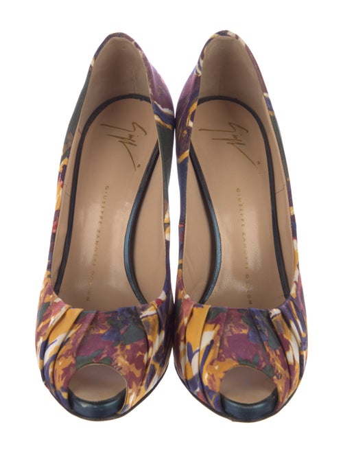 Giuseppe Zanotti Satin Printed Pumps