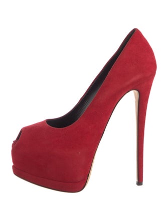 Giuseppe Zanotti Suede Pumps