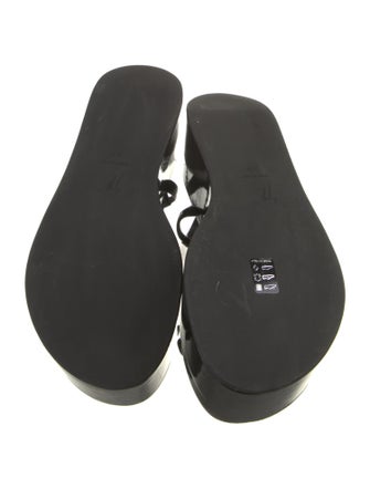 Giuseppe Zanotti Patent Leather T-Strap Sandals