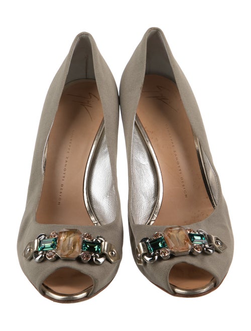 Giuseppe Zanotti Crystal Embellishments Pumps