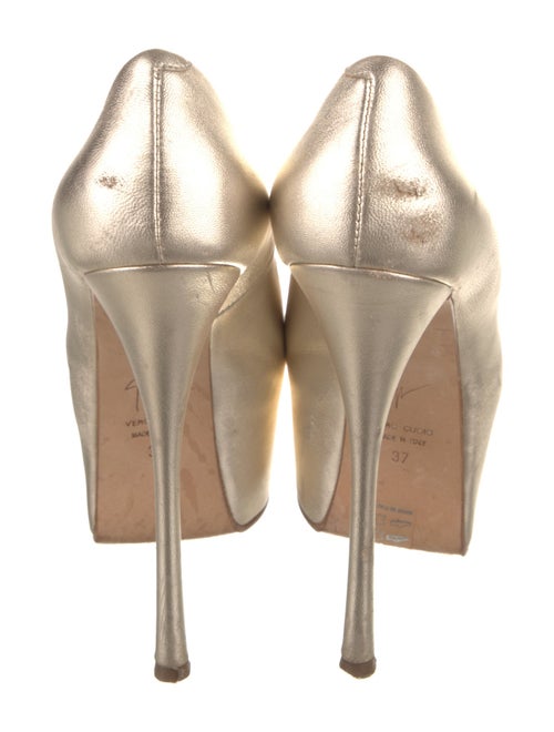 Giuseppe Zanotti Leather Pumps