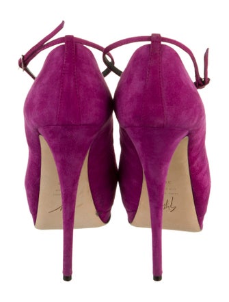 Giuseppe Zanotti Suede Pumps