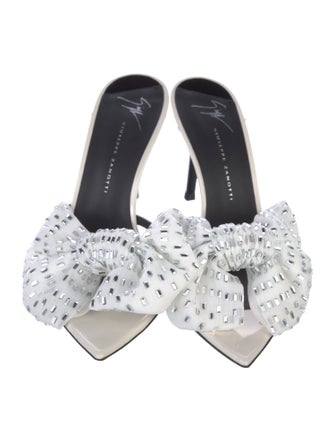 Giuseppe Zanotti Patent Leather Bow Accents Slides