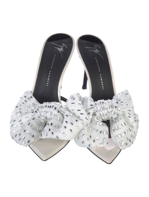 Giuseppe Zanotti Patent Leather Bow Accents Slides