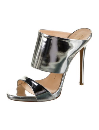 Giuseppe Zanotti Patent Leather Leather Trim Embellishment Slides