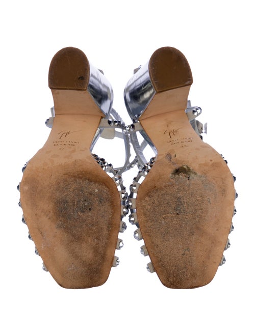 Giuseppe Zanotti Suede T-Strap Sandals