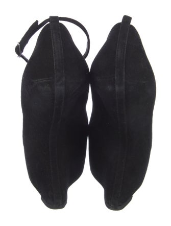 Giuseppe Zanotti Suede Pumps