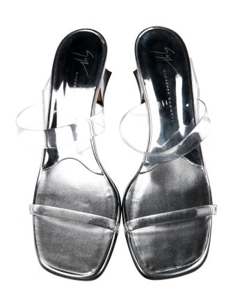 Giuseppe Zanotti Slides