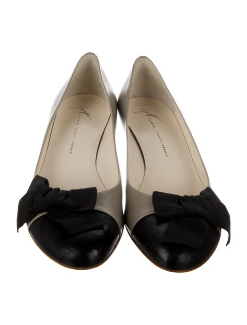 Giuseppe Zanotti Leather Bow Accents Pumps