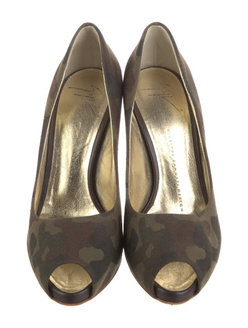 Giuseppe Zanotti Canvas Camouflage Print Pumps