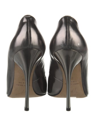 Giuseppe Zanotti Patent Leather Pumps