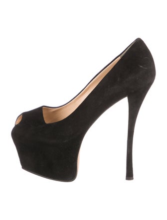 Giuseppe Zanotti Suede Pumps