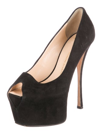 Giuseppe Zanotti Suede Pumps