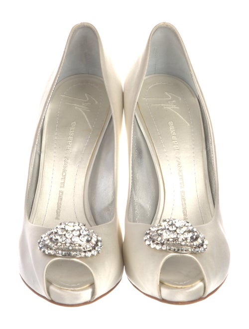 Giuseppe Zanotti Satin Crystal Embellishments Pumps