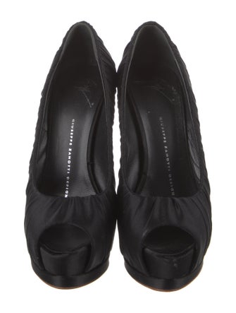 Giuseppe Zanotti Satin Bow Accents Pumps