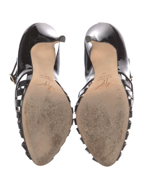 Giuseppe Zanotti Patent Leather Cutout Accent T-Strap Pumps