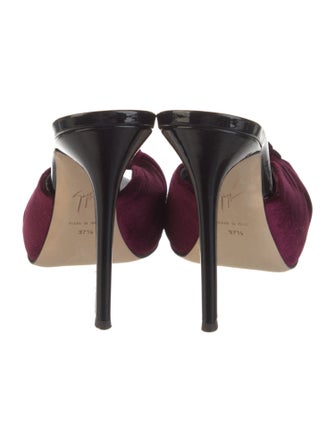 Giuseppe Zanotti Velvet Mules