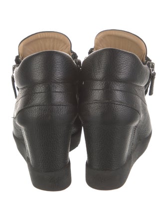 Giuseppe Zanotti Leather Pumps