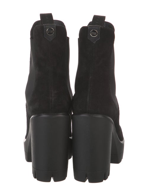 Giuseppe Zanotti Suede Chelsea Boots