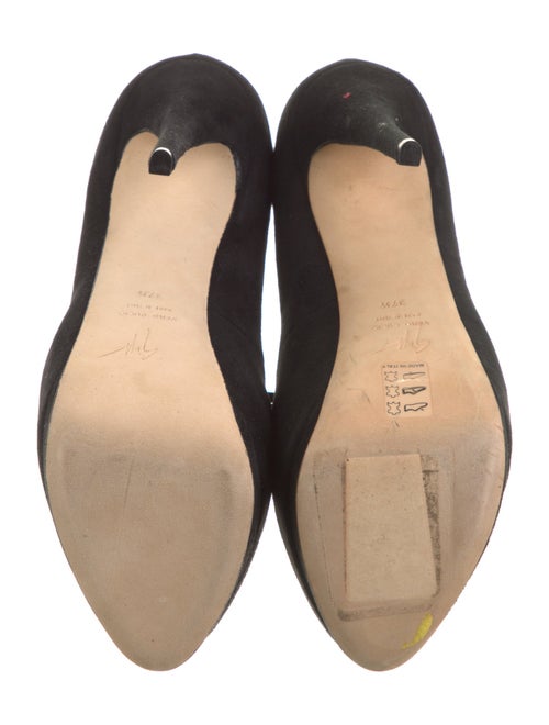 Giuseppe Zanotti Suede Pumps