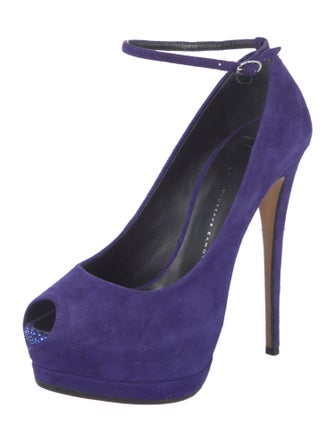 Giuseppe Zanotti Suede Pumps