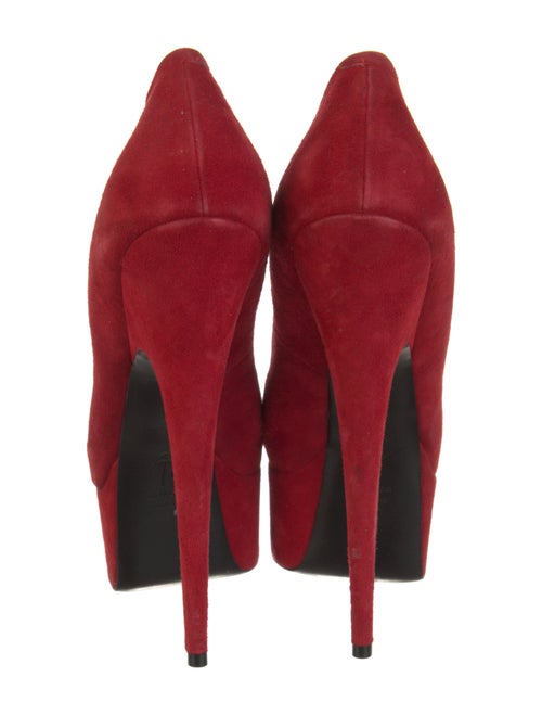 Giuseppe Zanotti Suede Pumps