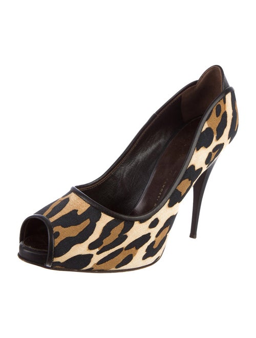 Giuseppe Zanotti Leopard Pumps