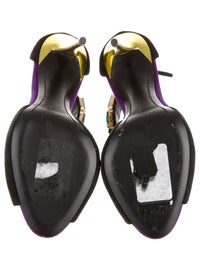 Giuseppe Zanotti Pumps - Shoes - GIU23979 | The RealReal