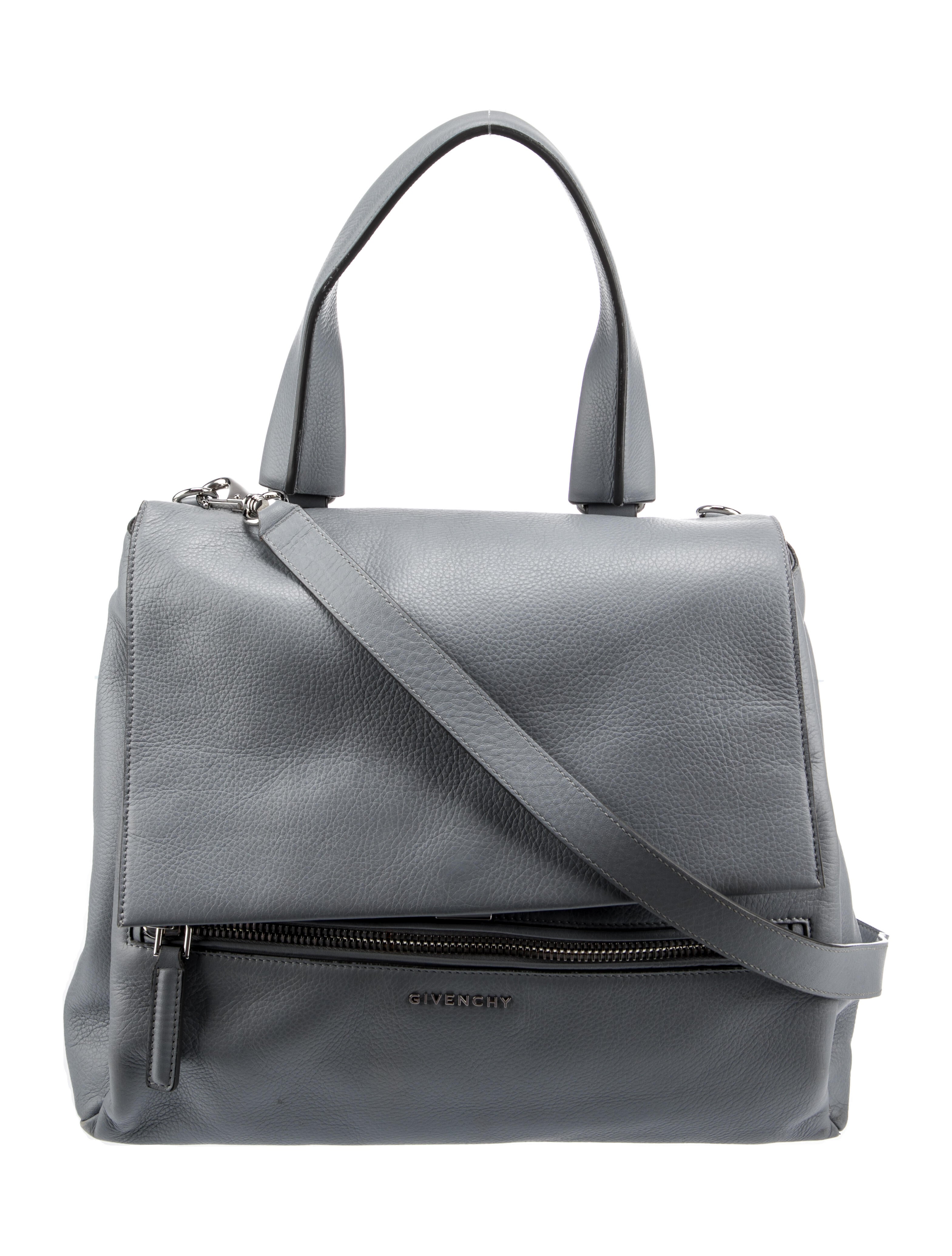 Roger Vivier Metro Shoulder Bag Black Shoulder Bags, Handbags ROV25188 The RealReal