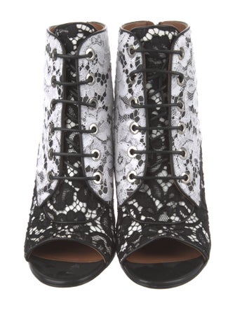Givenchy Lace Lace Pattern Lace-Up Boots