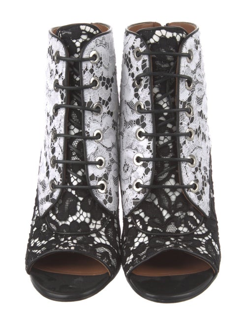 Givenchy Lace Lace Pattern Lace-Up Boots