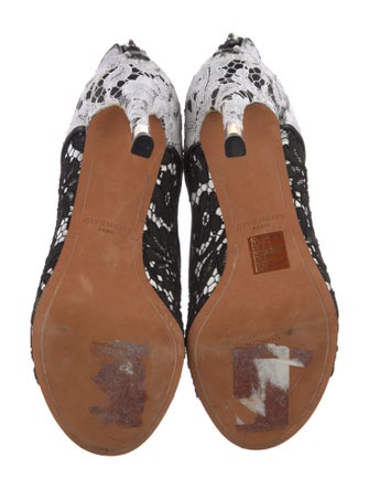 Givenchy Lace Lace Pattern Lace-Up Boots