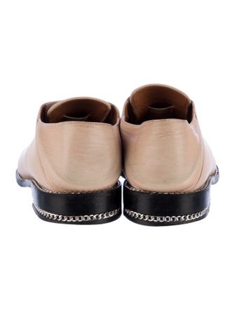 Givenchy Leather Chain-Link Accents Oxfords