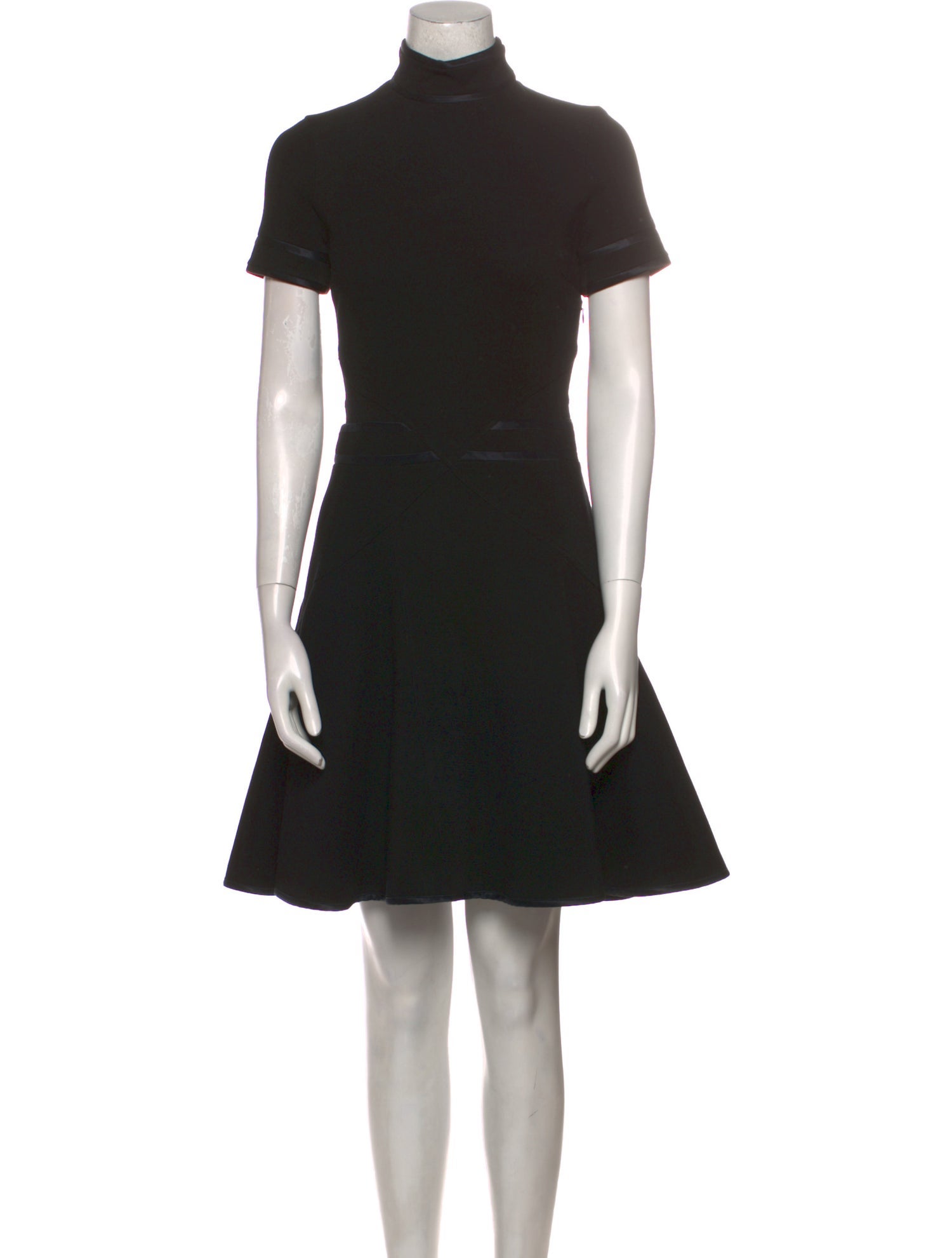 【関税&送料込】Givenchy Black Wool-Blend Turtleneck Dress Givenchy Wool-blend Turtleneck Dress In Black | ModeSens