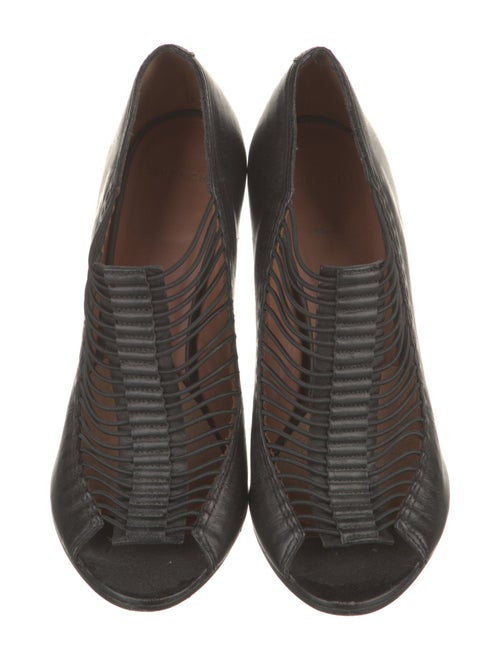 Givenchy Leather Pumps