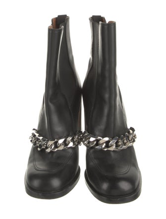 Givenchy Leather Chain-Link Accents Chelsea Boots